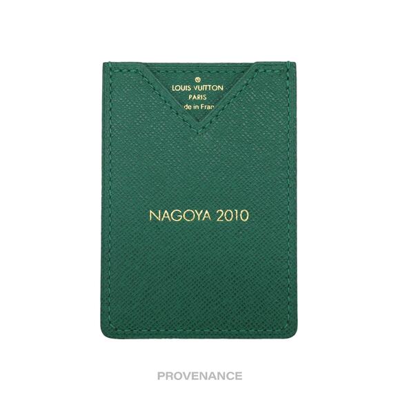 🔴 Louis Vuitton Nagoya 2010 Card Wallet - Green Taiga - Picture 2 of 6